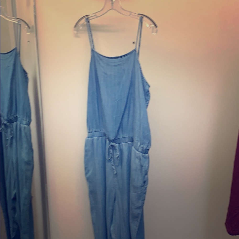 Ladies Jumpsuit. Denim look.